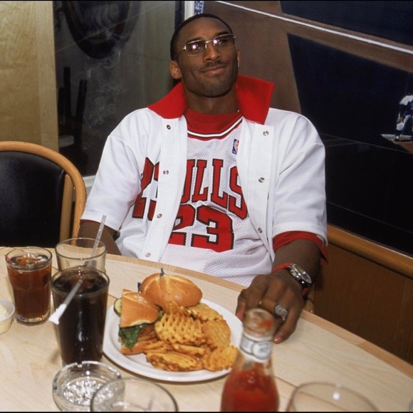 Meet your Posher, Leslie - Picture 1 of 1